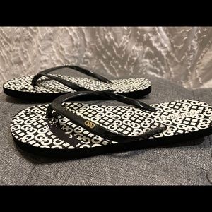 Cole Haan Flip Flop - Size 9